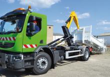 Autocarri con cassone ribaltabile roll off Palfinger P 17 A 