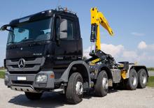 Autocarri con cassone ribaltabile roll off Palfinger P 24 