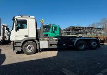 Autocarri con cassone ribaltabile roll off Meiller RK 6.50