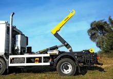 Autocarri con cassone ribaltabile roll off Palfinger T 10