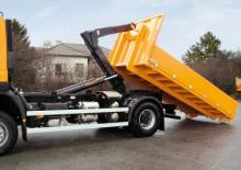 Autocarri con cassone ribaltabile roll off Palfinger T 13 A