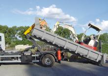 Autocarri con cassone ribaltabile roll off Palfinger T 15