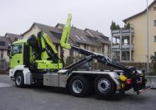 Autocarri con cassone ribaltabile roll off Palfinger T 18 A