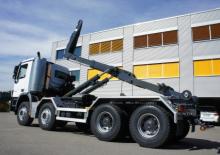 Autocarri con cassone ribaltabile roll off Palfinger T 26 A