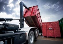 Autocarri con cassone ribaltabile roll off Multilift XR 16 S 46