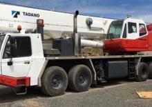 Autogru Tadano GT-900XL