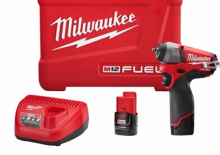Avvitatori ad inpulsi a batteria Milwaukee 2452-22