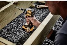 Avvitatori ad inpulsi a batteria DEWALT DCF850P2
