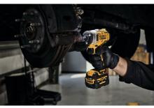 Avvitatori ad inpulsi a batteria DEWALT DCF903GJ1G1