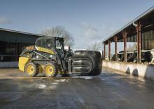 Minipale New Holland L220