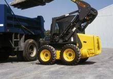Minipale New Holland LS 150