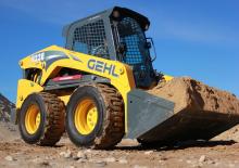 Minipale Gehl SL V 330 DXT Dual