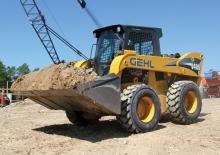 Minipale Gehl V400
