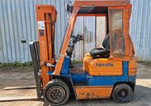 Carrelli elevatori frontali a gas Toyota 42-5 FG 15