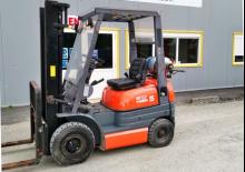 Carrelli elevatori frontali a gas Toyota 42-6 FG 15