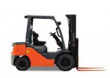 Carrelli elevatori frontali a gas Toyota 8FGU30