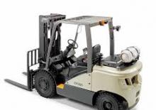 Carrelli elevatori frontali a gas Crown CG55C-7