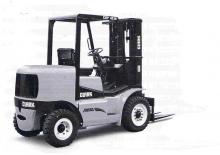Carrelli elevatori frontali a gas Clark CGP 40 H