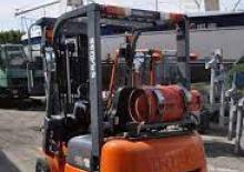 Carrelli elevatori frontali a gas Heli CPQD 18 H