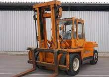 Carrelli elevatori frontali a gas Clark DPL 120 LPG