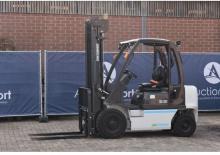 Carrelli elevatori frontali a gas UniCarriers DX 25