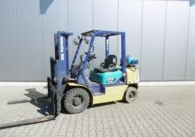 Carrelli elevatori frontali a gas Komatsu FG 25 HT-14