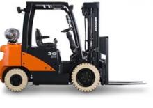 Carrelli elevatori frontali a gas Doosan G30P-7