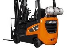 Carrelli elevatori frontali a gas Doosan GC 25 E 3