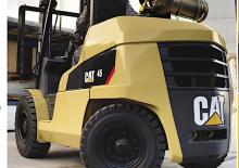 Carrelli elevatori frontali a gas Caterpillar GP45N