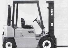 Carrelli elevatori frontali a gas Clark GPM 20