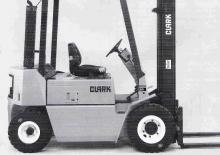 Carrelli elevatori frontali a gas Clark GPM 30 H