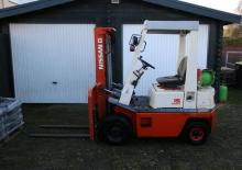 Carrelli elevatori frontali a gas Nissan H 01 A 15 U