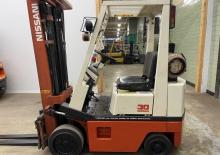 Carrelli elevatori frontali a gas Nissan KCPH 01 A 15 U