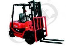Carrelli elevatori frontali a gas Belet MV 18 BVA