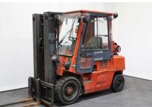 Carrelli elevatori frontali a gas Nissan UJ 02 A 20 U