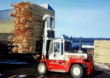 Carrelli elevatori frontali diesel SVETRUCK 1560-33
