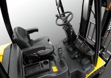 Carrelli elevatori frontali diesel Hyundai 25D-9E