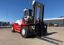 Carrelli elevatori frontali diesel SVETRUCK 32120-48