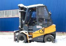 Carrelli elevatori frontali diesel Heden 8445