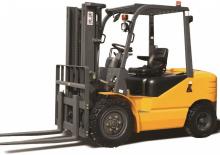 Carrelli elevatori frontali diesel M&H CPCD 35 R
