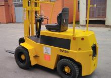 Carrelli elevatori frontali diesel Indos D 25