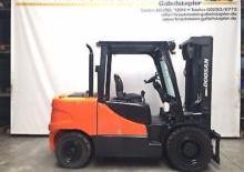Carrelli elevatori frontali diesel Doosan D 45