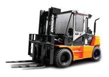 Carrelli elevatori frontali diesel Doosan D 70