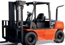 Carrelli elevatori frontali diesel Doosan D 70 S 5 (3G)