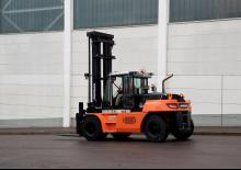 Carrelli elevatori frontali diesel Doosan D140S-7