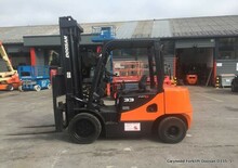Carrelli elevatori frontali diesel Doosan D33S-5