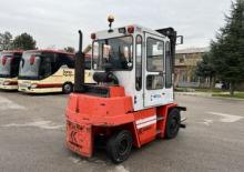 Carrelli elevatori frontali diesel Kalmar DC 4,5-500