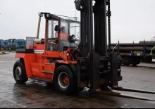 Carrelli elevatori frontali diesel Kalmar DCD150-12