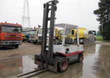 Carrelli elevatori frontali diesel OM DI 50 C 500