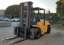 Carrelli elevatori frontali diesel OM DI 70 C